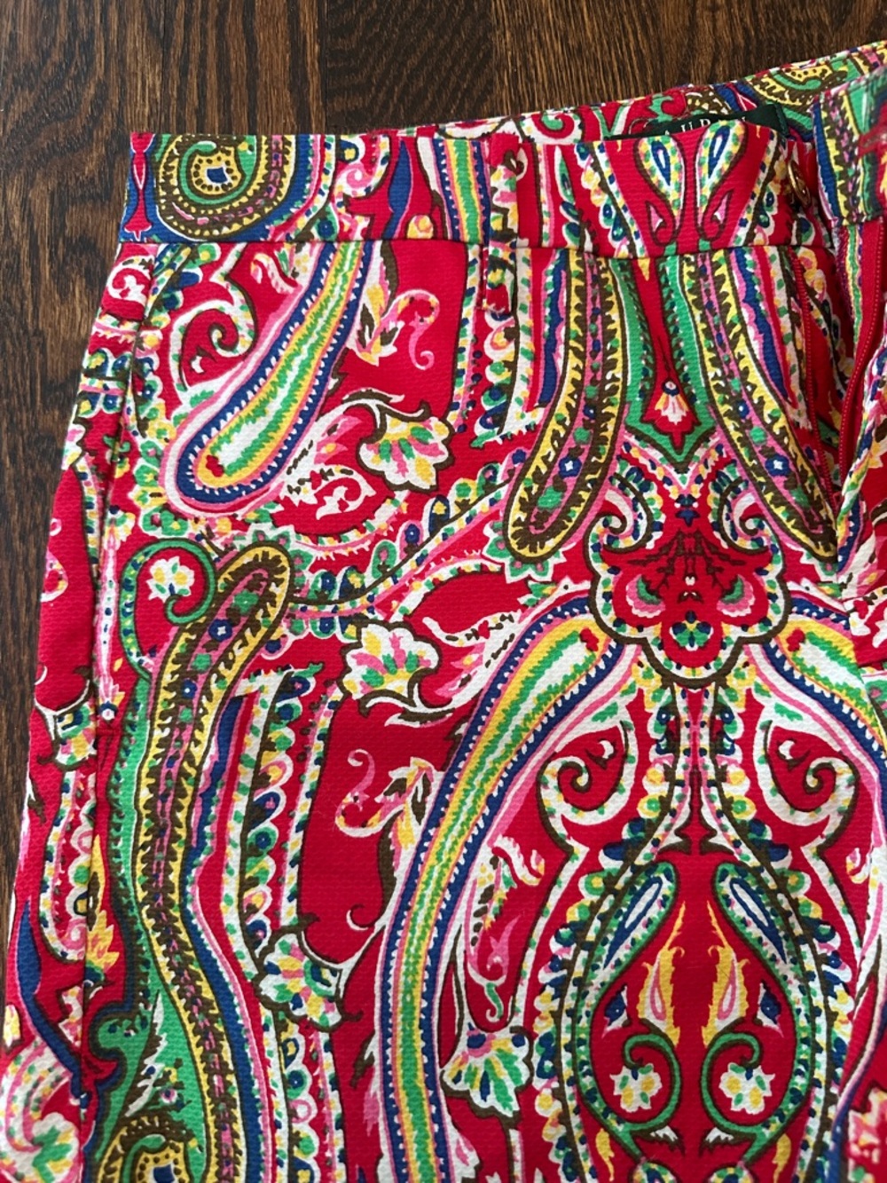Ralph Lauren Red Paisley Print Women’s Shorts 2 - Picture 4 of 12